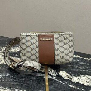 Michael Kors Belt Bag